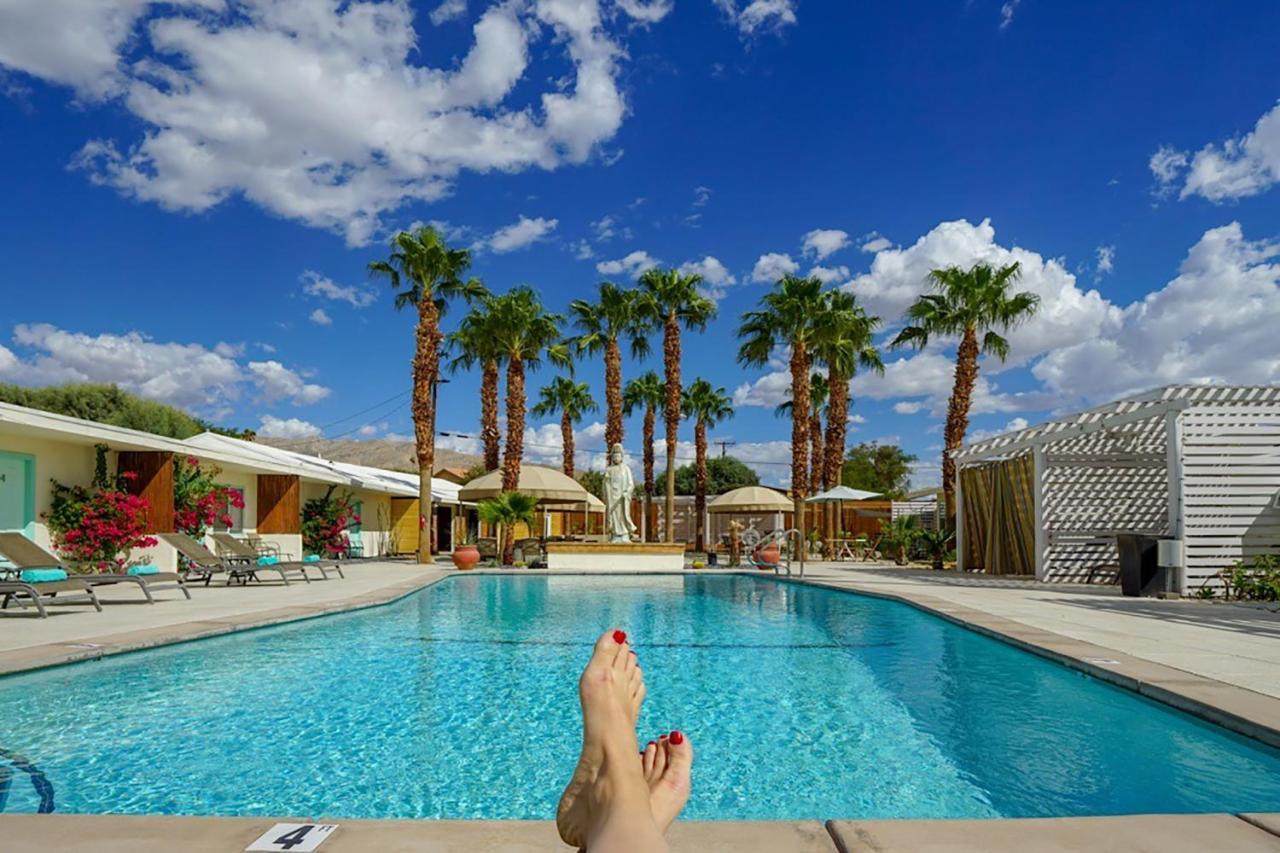 The O Spa + Resort, Adults Only Desert Hot Springs Bagian luar foto